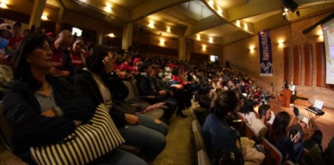 Diálogos Ciudadanos: Un escenario interactivo de participación por un Teusaquillo que avanza. Diálogos Ciudadanos: Un escenario interactivo de participación por un Teusaquillo que avanza.